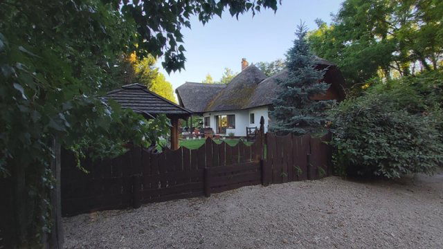 Eladó családi ház, Délegyházán 132 M Ft, 4 szobás