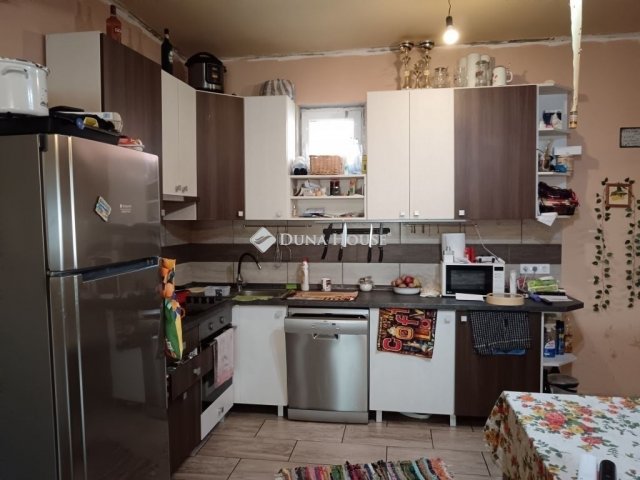 Eladó családi ház, Ceglédbercelen 58 M Ft, 3 szobás