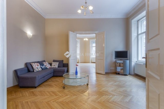 Eladó téglalakás, Budapesten, VII. kerületben 164.9 M Ft