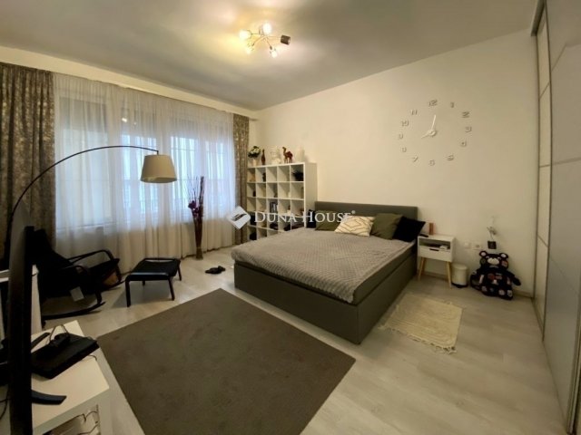 Eladó téglalakás, Budapesten, VI. kerületben 212 M Ft, 3 szobás