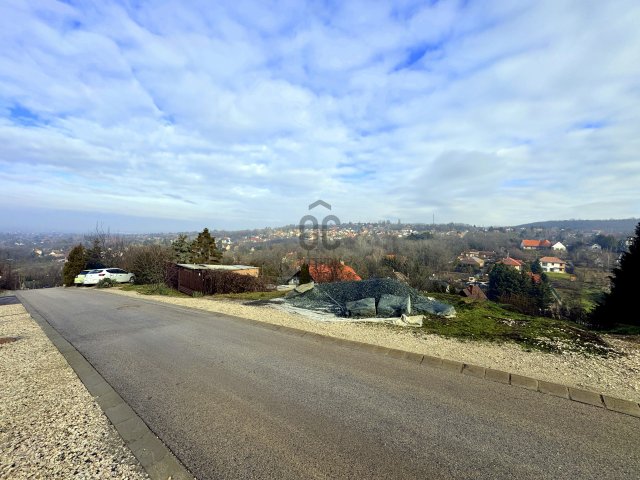 Eladó telek, Szadán, Kisfaludy utcában 49.9 M Ft