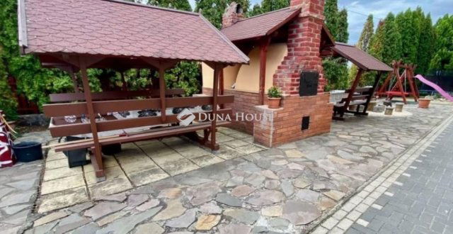 Eladó sorház, Debrecenben 114.9 M Ft, 4 szobás