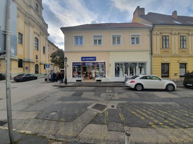 Kiadó üzlethelyiség, Székesfehérvárott 340 E Ft / hó
