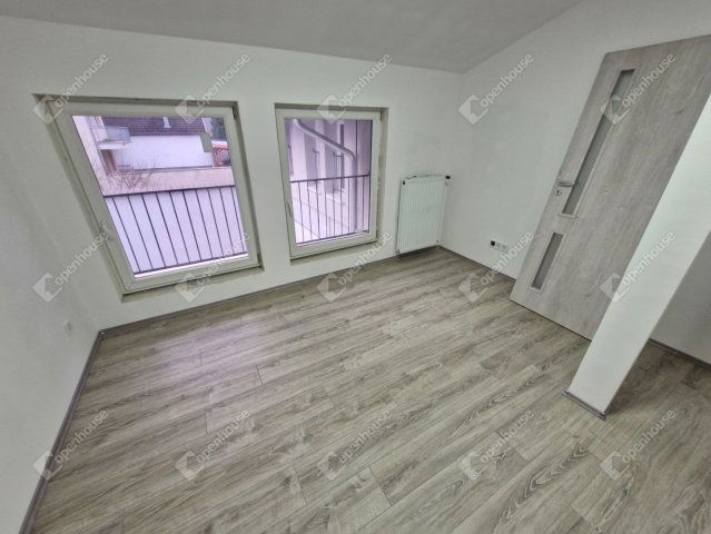 Eladó téglalakás, Nagykanizsán 78 M Ft, 4 szobás