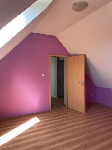 Eladó téglalakás, Zalaegerszegen 63 M Ft, 2+3 szobás