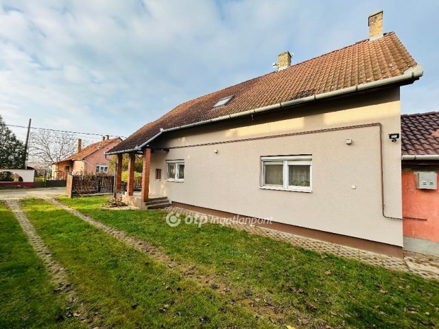 Eladó családi ház, Bocskaikerten 84.9 M Ft, 2+2 szobás