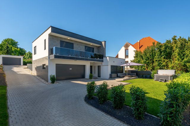 Eladó családi ház, Székesfehérvárott, Sasvári utcában
