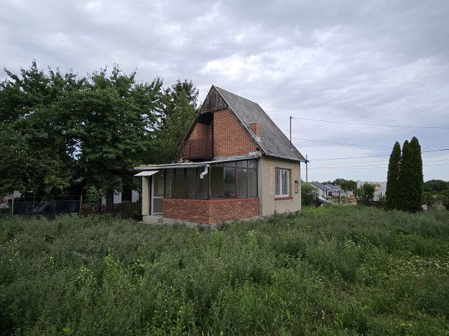 Eladó családi ház, Székesfehérvárott 45 M Ft, 1+2 szobás