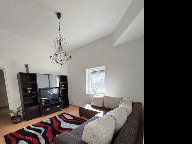 Kiadó téglalakás, albérlet, I. kerületben, Márvány utcában