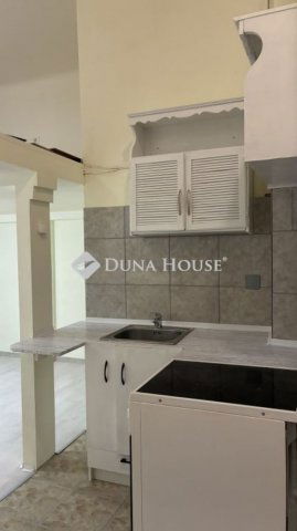 Eladó téglalakás, Budapesten, VIII. kerületben 45 M Ft, 2 szobás