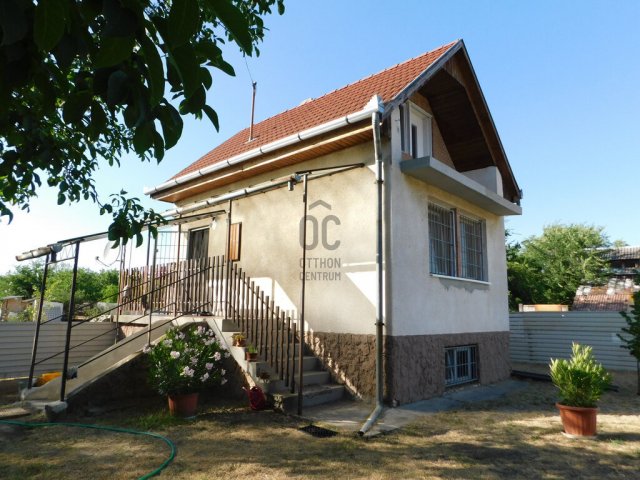 Eladó családi ház, Tápiószentmártonon 16 M Ft, 1 szobás