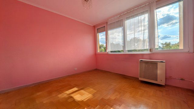 Eladó téglalakás, Kecskeméten 35.9 M Ft, 2 szobás