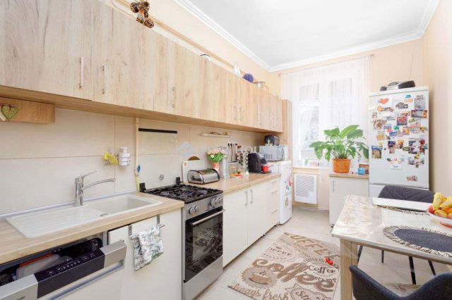 Eladó téglalakás, Pápán, Hunyadi János utcában 46.9 M Ft