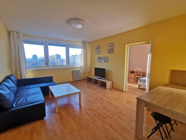 Eladó téglalakás, Budapesten, XIV. kerületben, Ond vezér útján