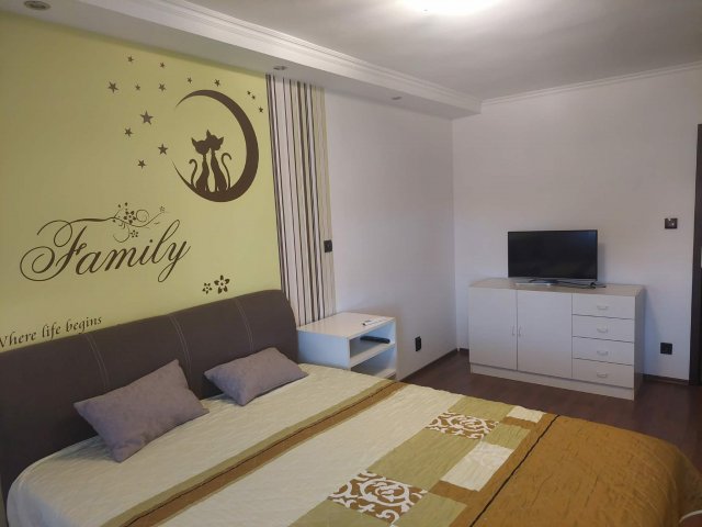 Kiadó téglalakás, albérlet, Szegeden 195 E Ft / hó, 2 szobás