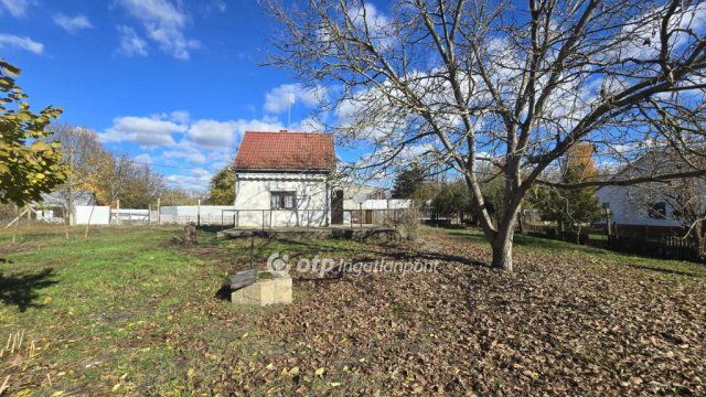 Eladó családi ház, Debrecenben 21.9 M Ft, 1 szobás