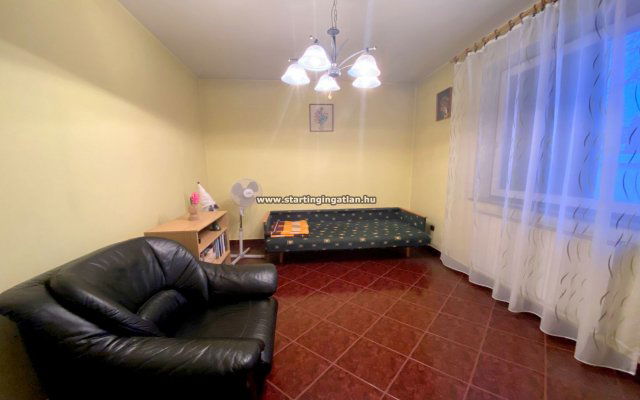 Eladó családi ház, XV. kerületben, Bercsényi Miklós utcában