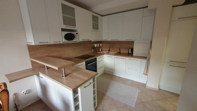 Kiadó téglalakás, albérlet, Pécsett 280 E Ft / hó, 2+1 szobás