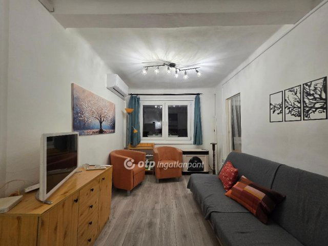 Eladó téglalakás, Budapesten, X. kerületben 43.5 M Ft, 2 szobás