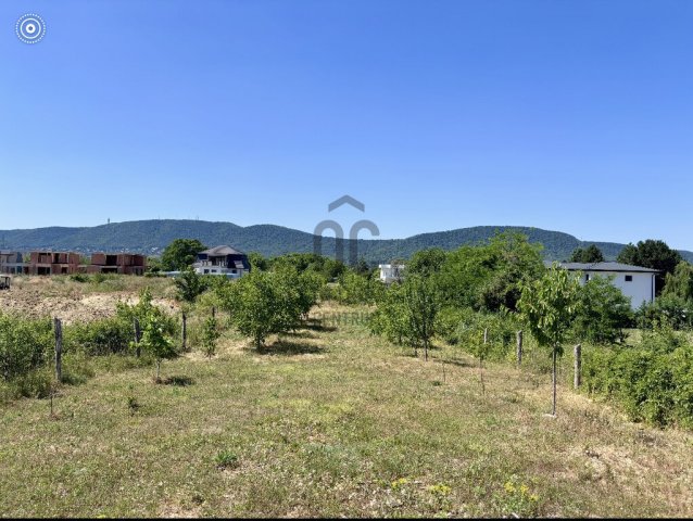 Eladó telek, Budapesten, III. kerületben 214 M Ft