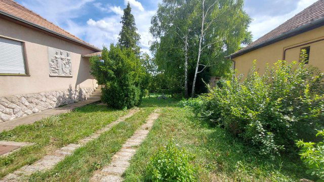 Eladó családi ház, Dombóváron 31.9 M Ft, 3 szobás