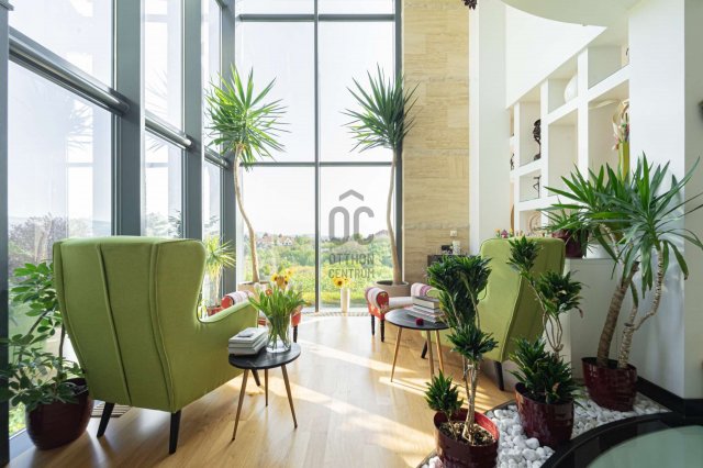 Eladó családi ház, Budaörsön 349 M Ft, 6 szobás