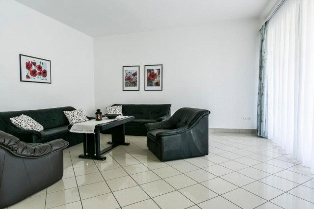 Eladó hotel, Zamárdiban 540 M Ft, 10 szobás