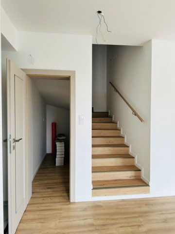 Eladó ikerház, Debrecenben 169 M Ft, 5 szobás