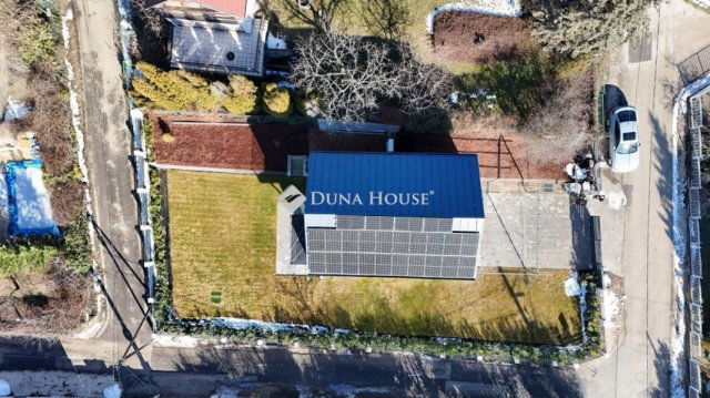 Eladó családi ház, Szentendrén 219.9 M Ft, 5 szobás