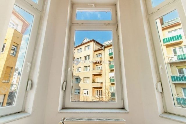 Eladó téglalakás, Budapesten, XI. kerületben 104.9 M Ft