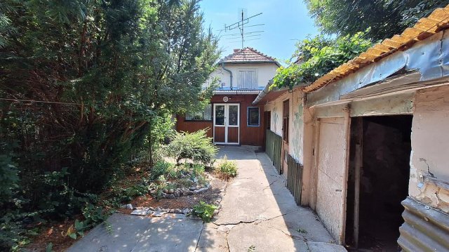 Eladó családi ház, Gödön 29.9 M Ft, 2 szobás