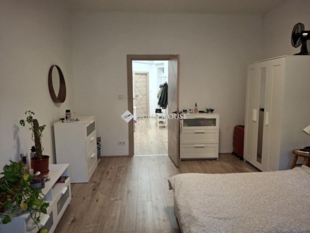 Eladó téglalakás, Budapesten, IX. kerületben 91.9 M Ft, 3 szobás