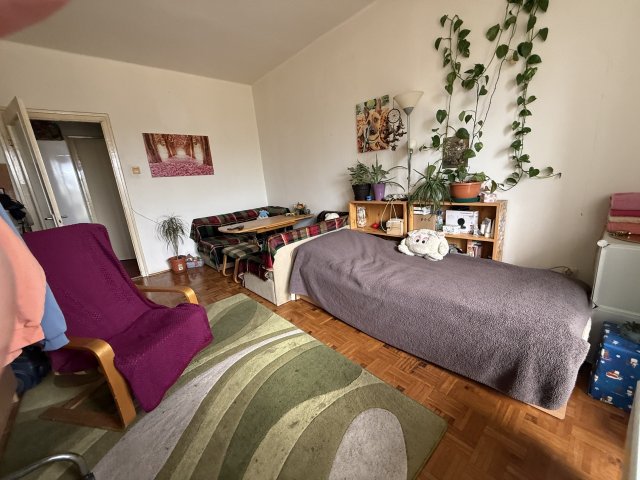 Eladó téglalakás, Veszprémben 46.9 M Ft, 2 szobás