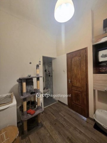 Eladó téglalakás, Budapesten, X. kerületben 37.9 M Ft