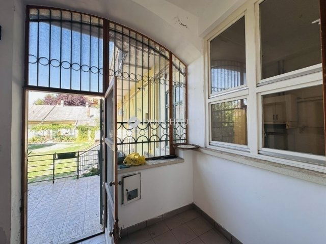 Eladó téglalakás, Szegeden 79.9 M Ft, 3+2 szobás