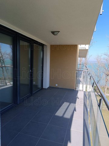 Eladó téglalakás, Siófokon 114.736 M Ft, 3 szobás