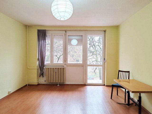 Eladó panellakás, Budapesten, XXI. kerületben, Bánya utcában