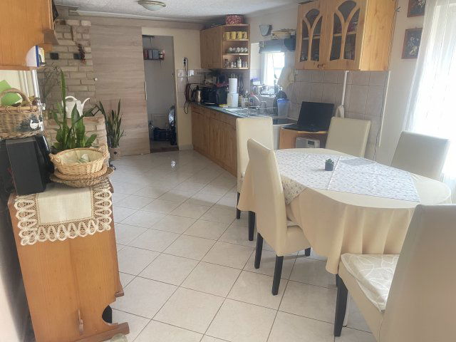 Eladó családi ház, Baján 39 M Ft, 2+2 szobás