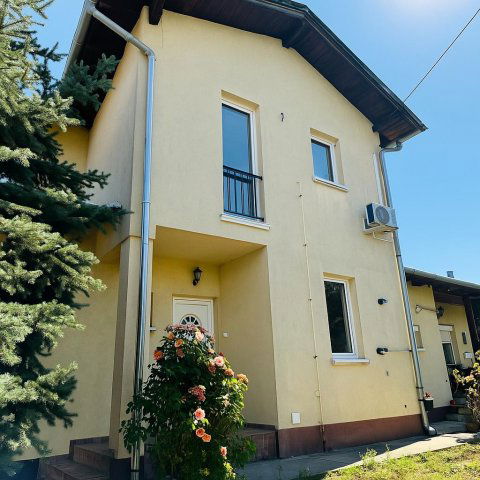 Eladó sorház, Szigetszentmiklóson 72.8 M Ft, 2+2 szobás