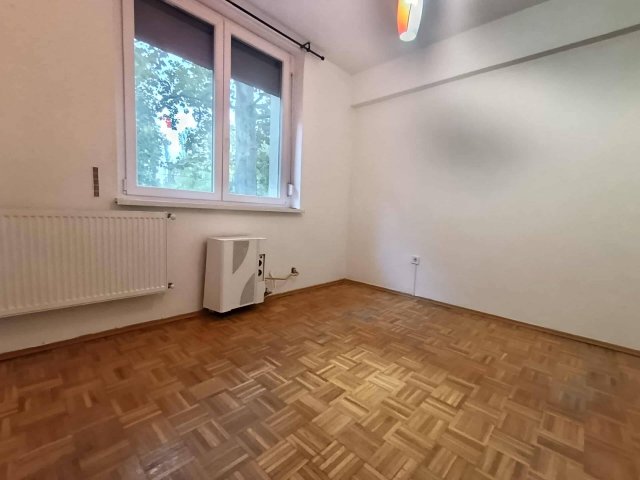 Eladó téglalakás, Szigetszentmiklóson 59.5 M Ft, 2 szobás