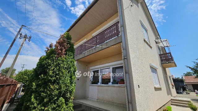 Eladó családi ház, Jászjákóhalmán 72.5 M Ft, 4 szobás