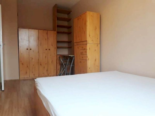 Kiadó panellakás, albérlet, Pécsett, Gosztonyi Gyula utcában