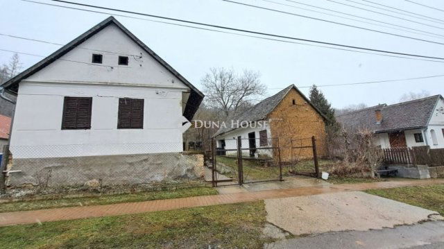 Eladó családi ház, Óbányán 29 M Ft, 2 szobás