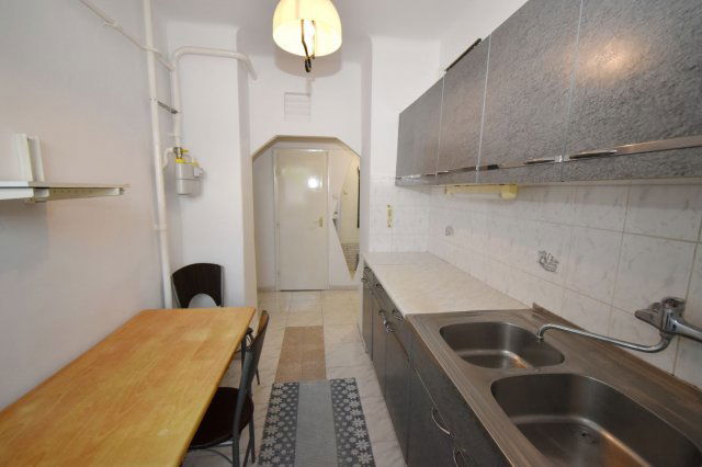 Kiadó téglalakás, albérlet, Debrecenben 170 E Ft / hó, 2 szobás