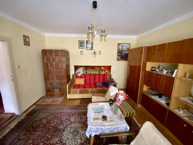 Eladó családi ház, Szegeden 44.99 M Ft, 4 szobás