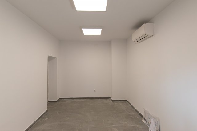 Kiadó ipari ingatlan, Miskolcon 396 E Ft / hó