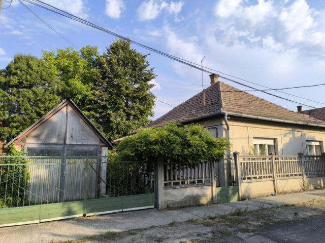 Eladó családi ház, Albertirsán 39.7 M Ft, 3 szobás