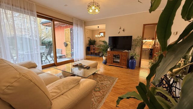 Eladó családi ház, Dunaharasztin 149 M Ft, 4+1 szobás