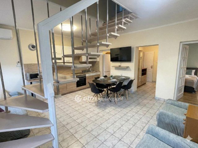 Eladó téglalakás, Nyíregyházán 72.99 M Ft, 5 szobás