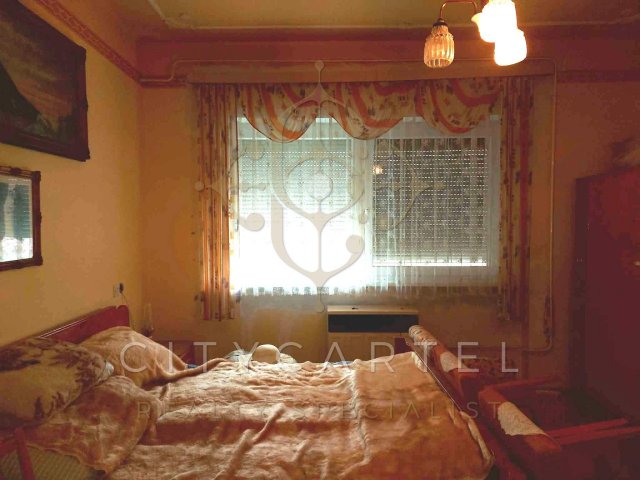 Eladó családi ház, Dunaföldváron 39.9 M Ft, 3 szobás